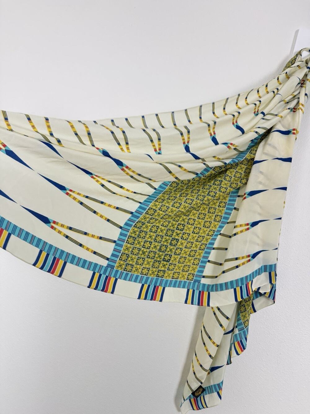 A Peace Treaty For Anthropologie Oversized 100% Silk Scarf Wrap Shawl Geometric